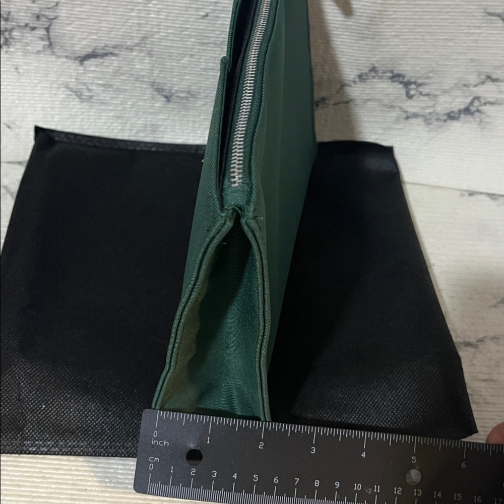 Prada Beauty Forest Green Cosmetics Pouch - Picture 11 of 11